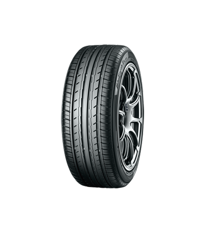 لاستیک یوکوهاما مدل BluEarth-Es ES32 195/65R15